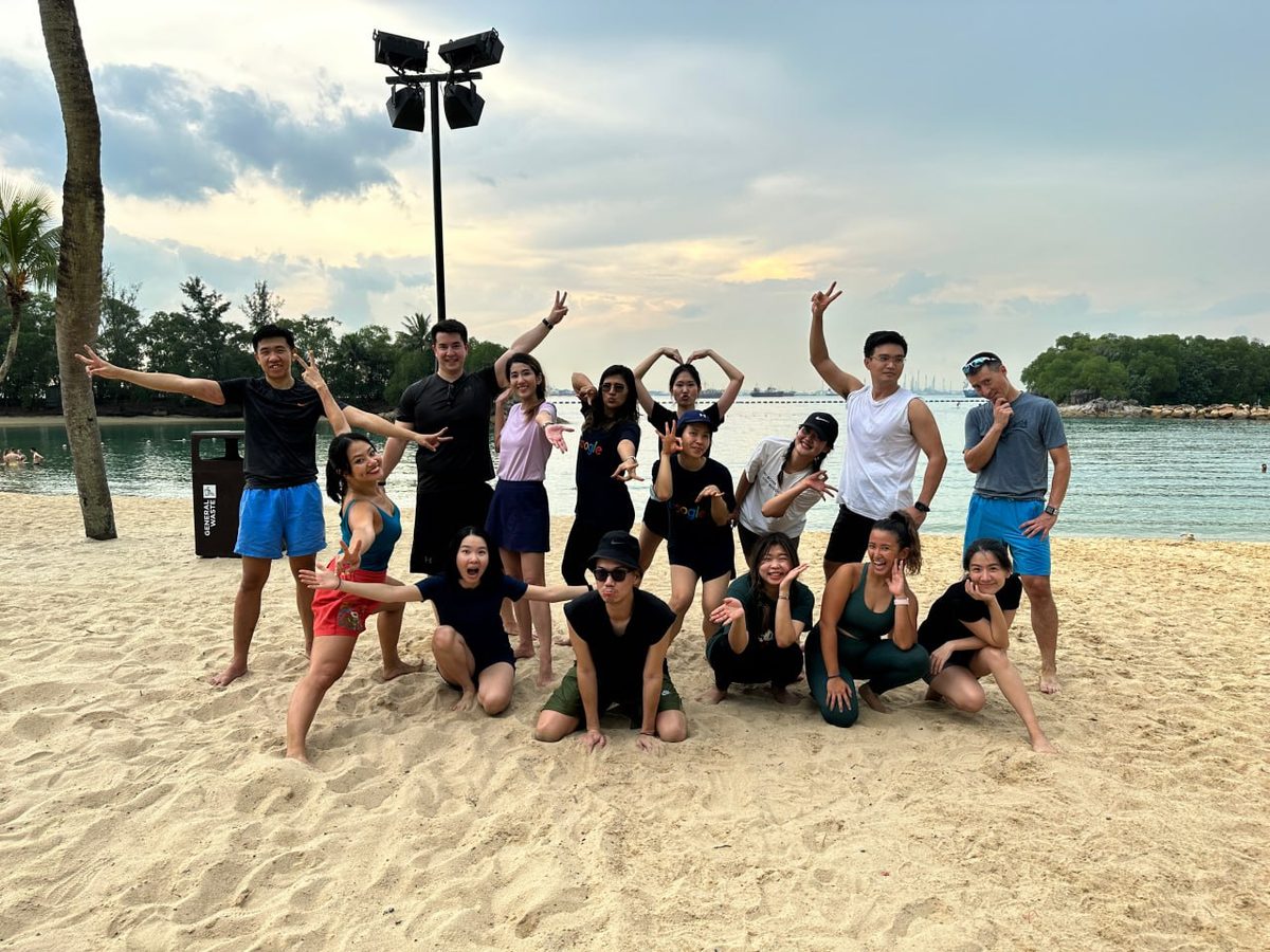 Corporate Team Building Singapore | Elluminate