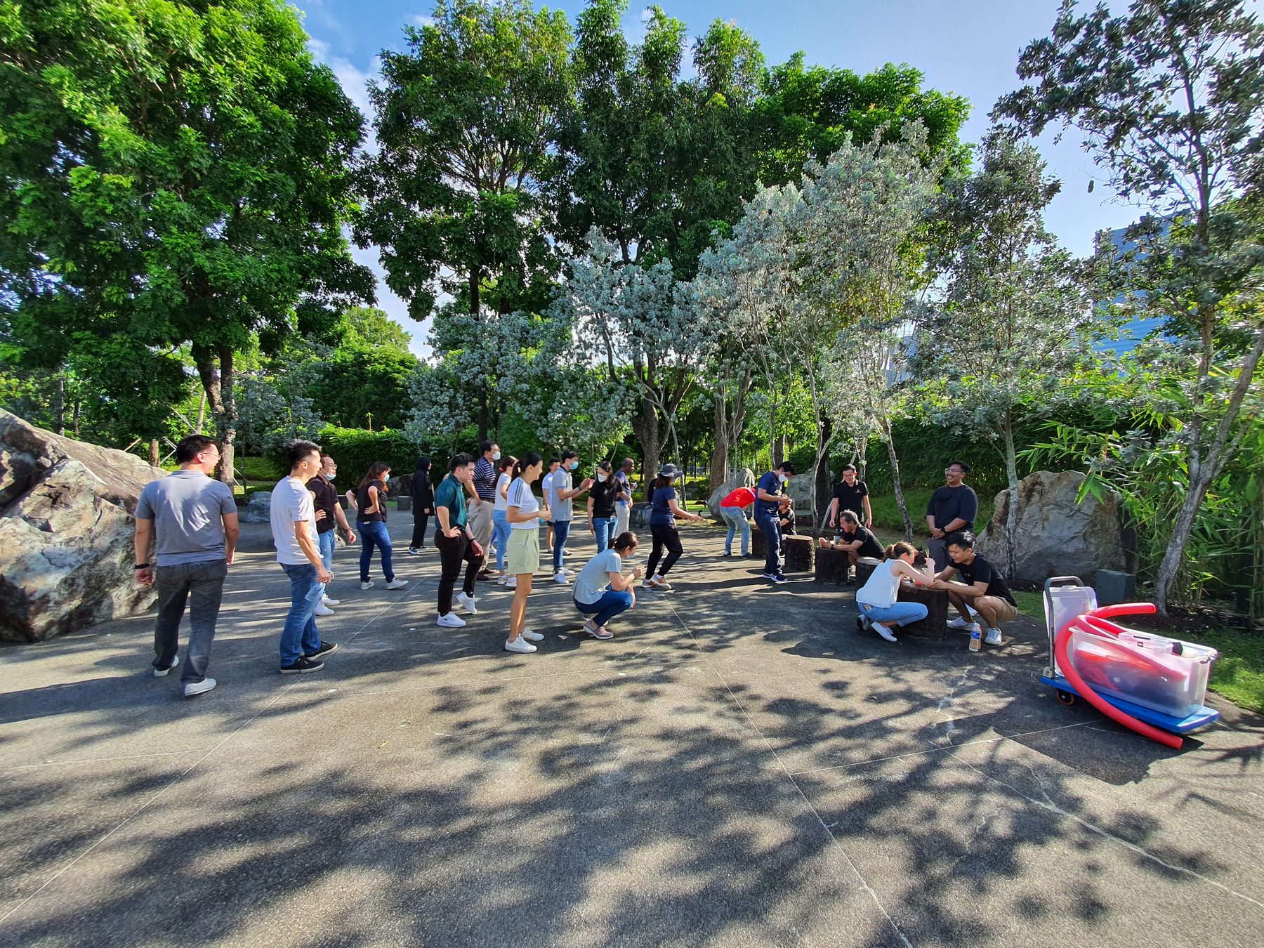 Corporate Team Building Singapore | Elluminate